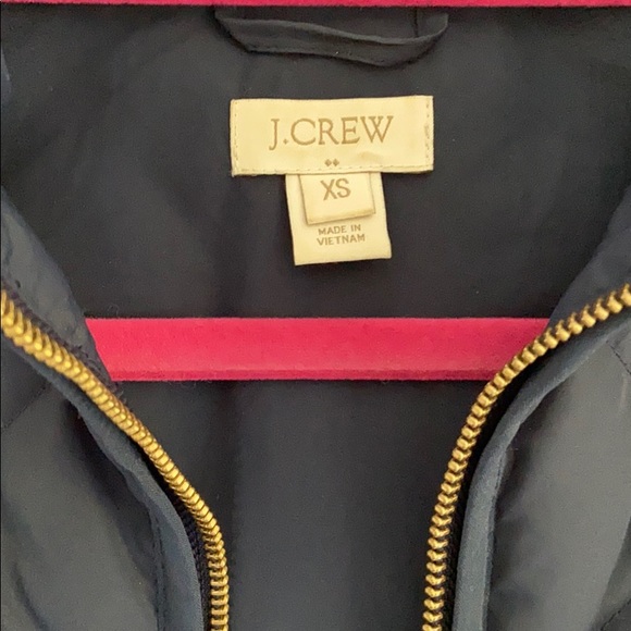 Navy Jcrew Excursion Quilted Puffer Vest!! - Picture 4 of 4